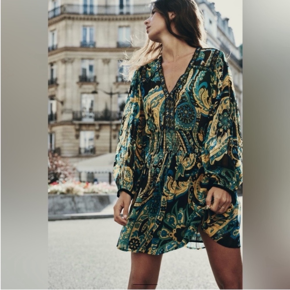 M. SHORT PRINTED DRESS WITH TWO-MATERIAL TRIM - Picture 3 of 12